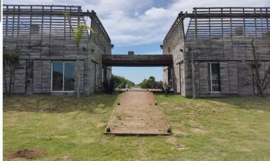 LOTES EN 7000 Y 11000 USD BARRIO CERRADO CON SALIDA AL MAR, UNA OPORTUNIDAD UNICA PARA VIVIR EN LA TRANQUILIDAD DE ESTE LUGAR. . RODEA EL SECTOR DEPORTIVO. CONSULTE! - imagen1