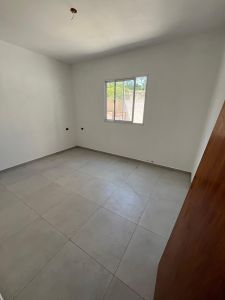 A ESTRENAR, HERMOSOS DPTOS DE 3 Y 4 AMB (55.000 Y 58.000 USD) CUENTAN CON PARRILO Y ENTRADA PARA AUTO. SE ESCUCHAN PROPUESTAS - imagen1